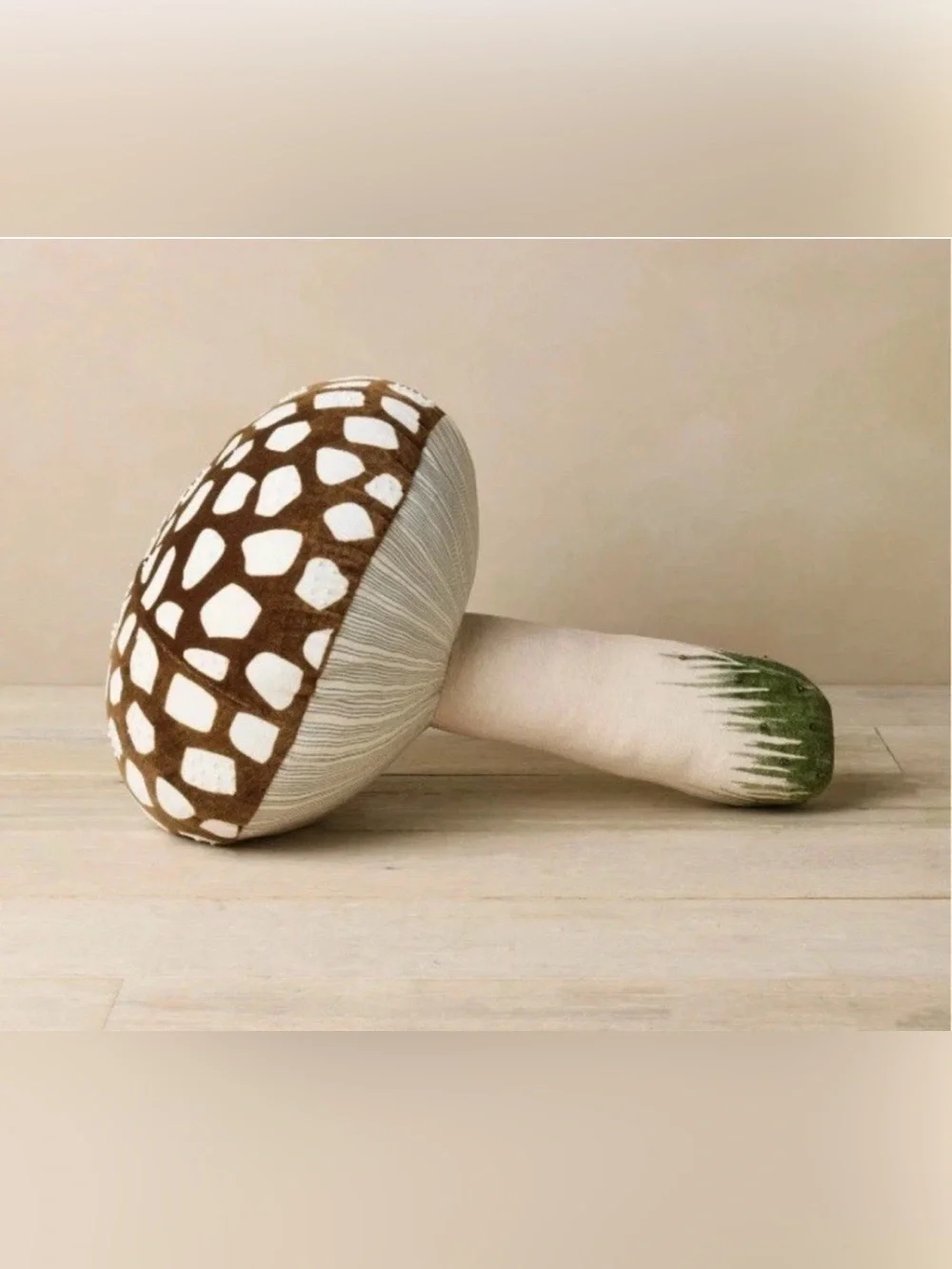 John Derian Mushroom‎ Pillow 🍄